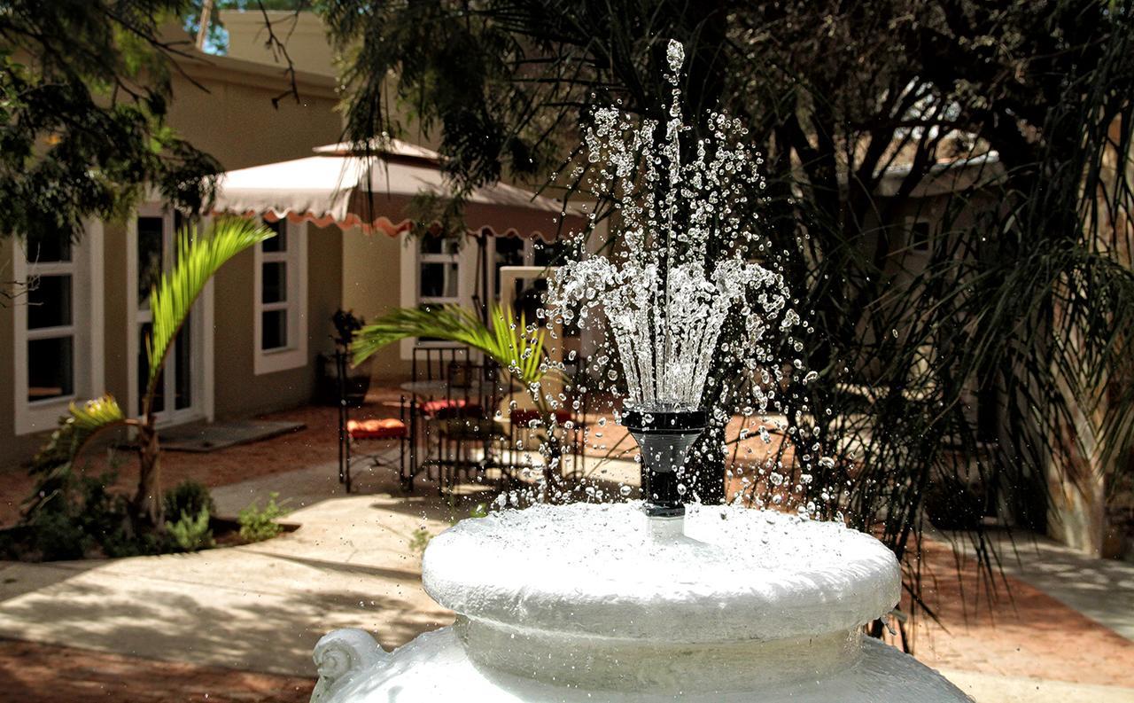 Village Boutique Hotel Очиваронго Екстериор снимка