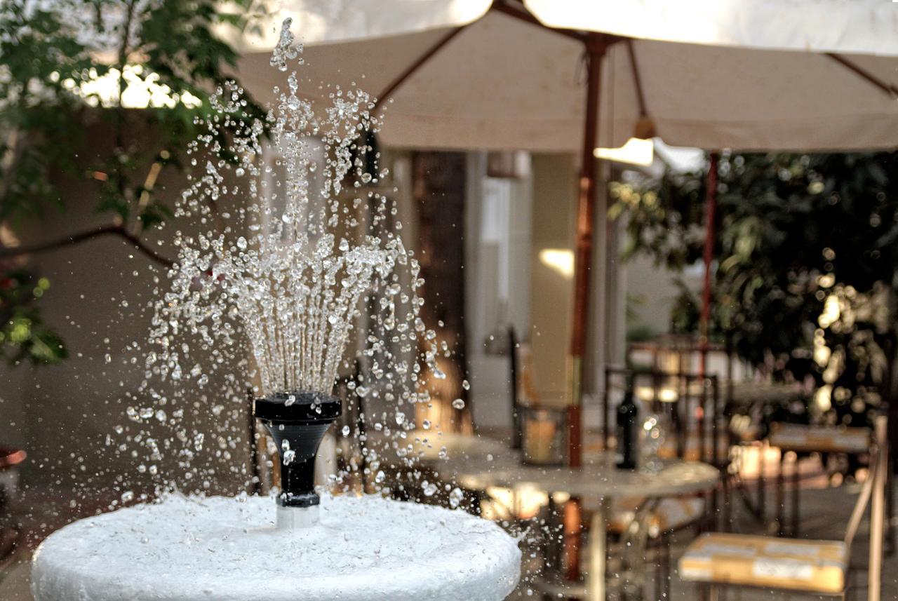 Village Boutique Hotel Очиваронго Екстериор снимка