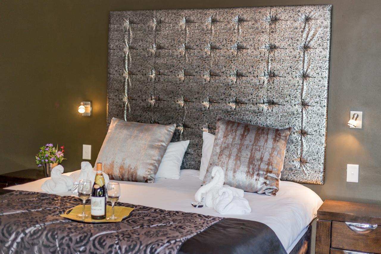 Village Boutique Hotel Очиваронго Екстериор снимка