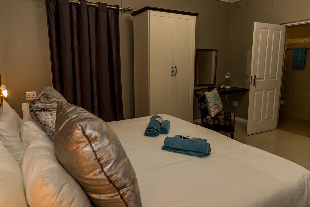 Village Boutique Hotel Очиваронго Екстериор снимка